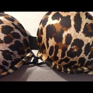 Victoria Secret Size 32B
